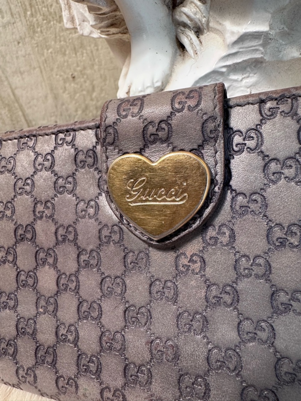 Gucci Monogram Heart Logo Gray Wallet - Picture 2 of 10